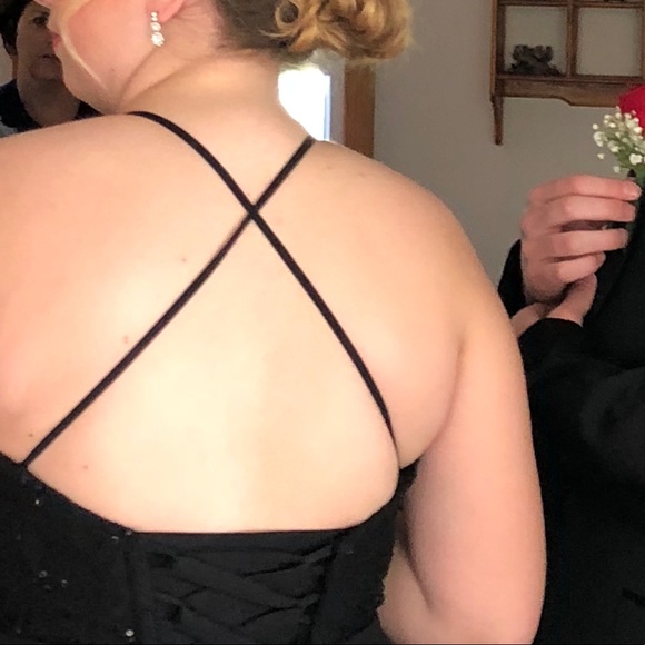 Prom Dress - Picture 3 of 6